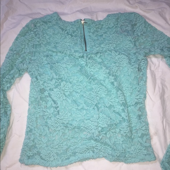 Floral Long Sleeve - Picture 2 of 2